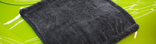 The Art of Drying: Unravelling the Benefits of Twisted Thread Drying Towels - Feed The Beast Detailing